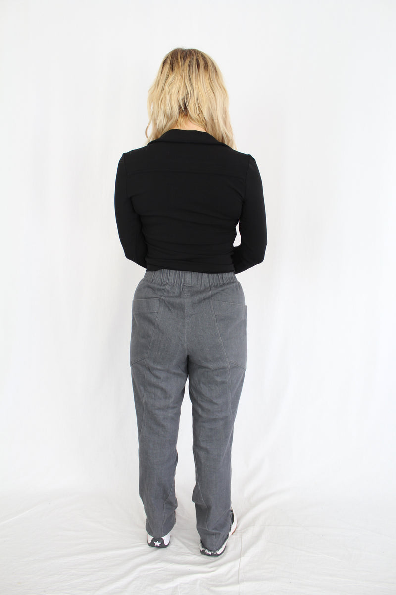 Nicola Screen - Slim Leg Pants