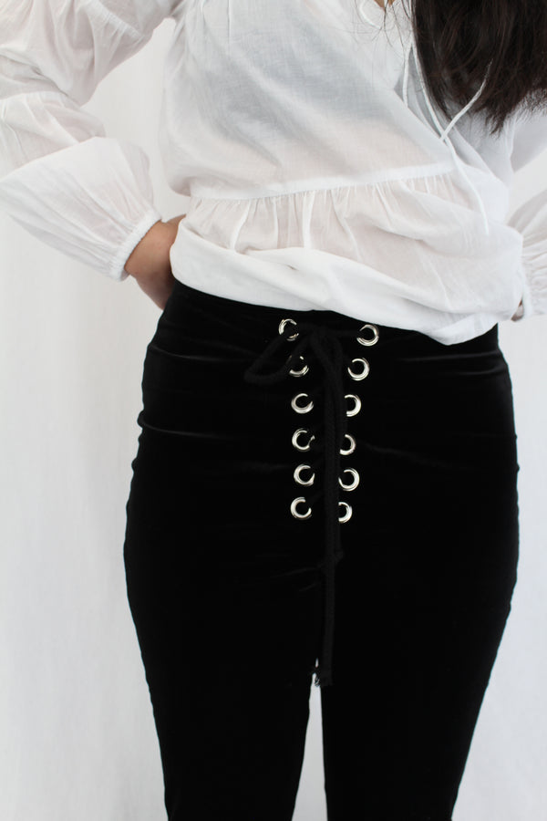 MXCI - Velvet Flares