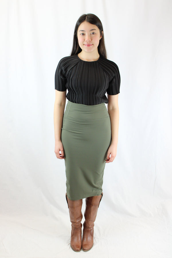 Lululemon - Nulu Pencil Skirt