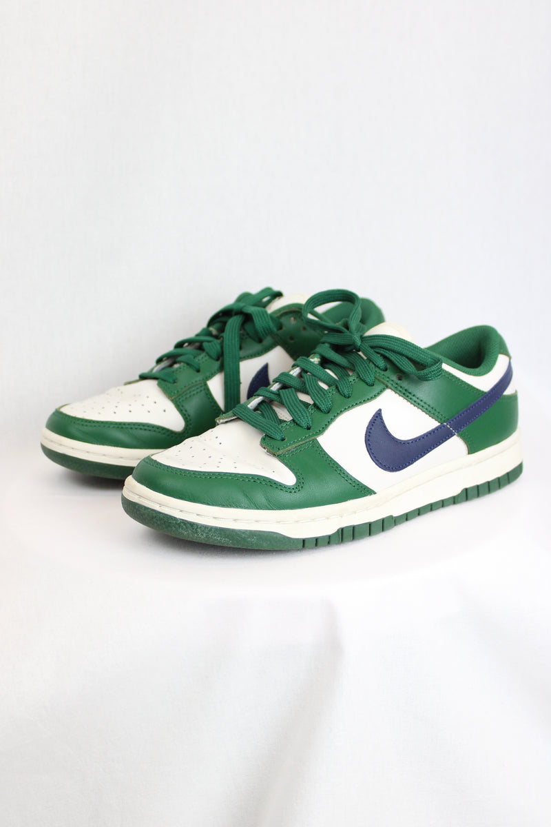 Nike - Dunk Low Gorge Sneakers