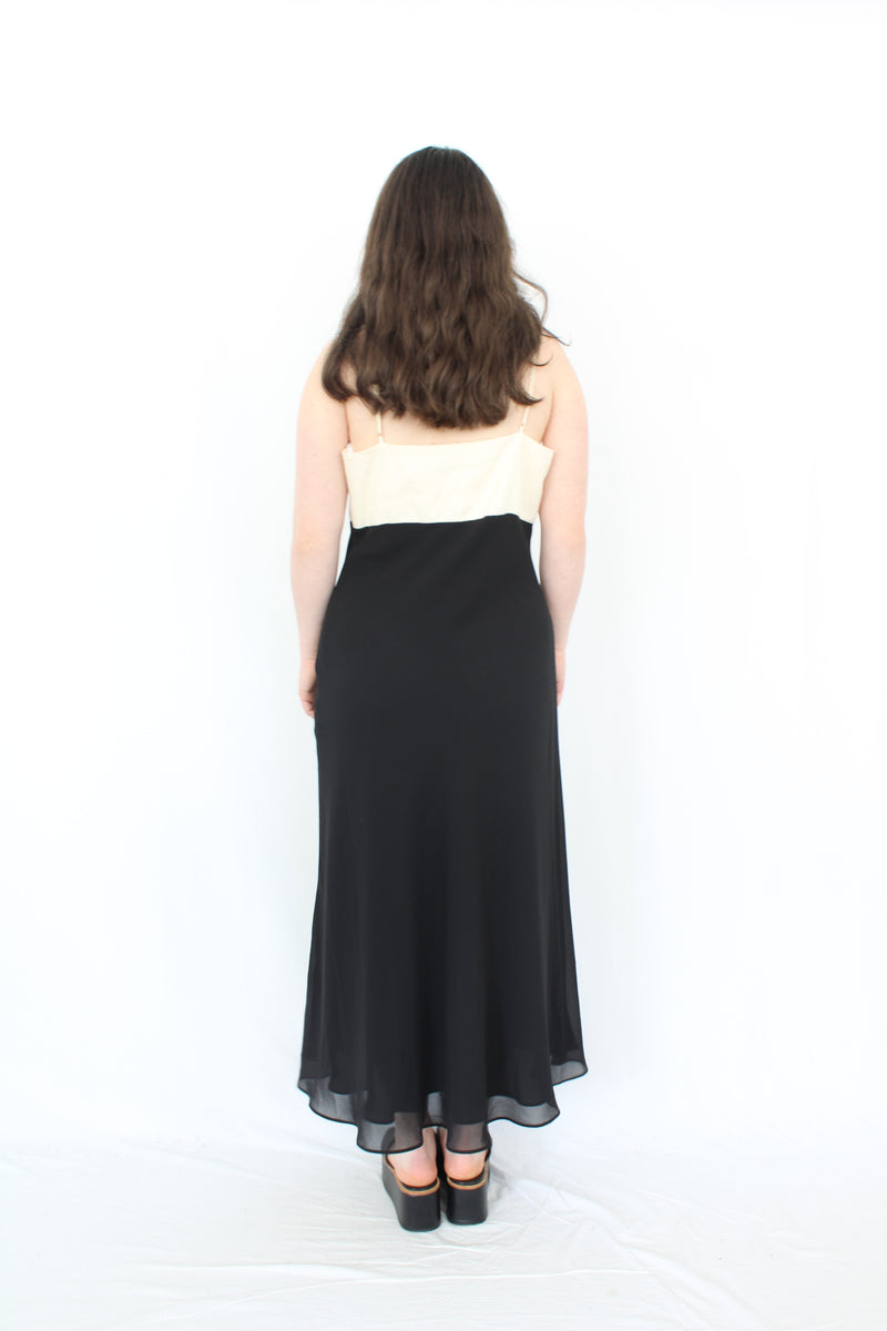 Forever New - Contrast Dress