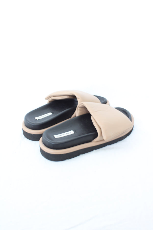 Country Road - Padded Sandals