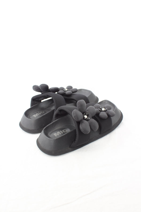Mio - Chunky Flower Slides
