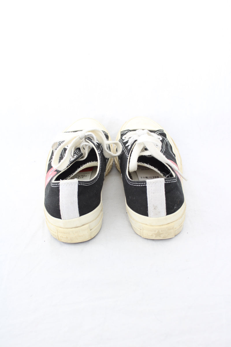 Comme des Garcons - Heart Sneakers