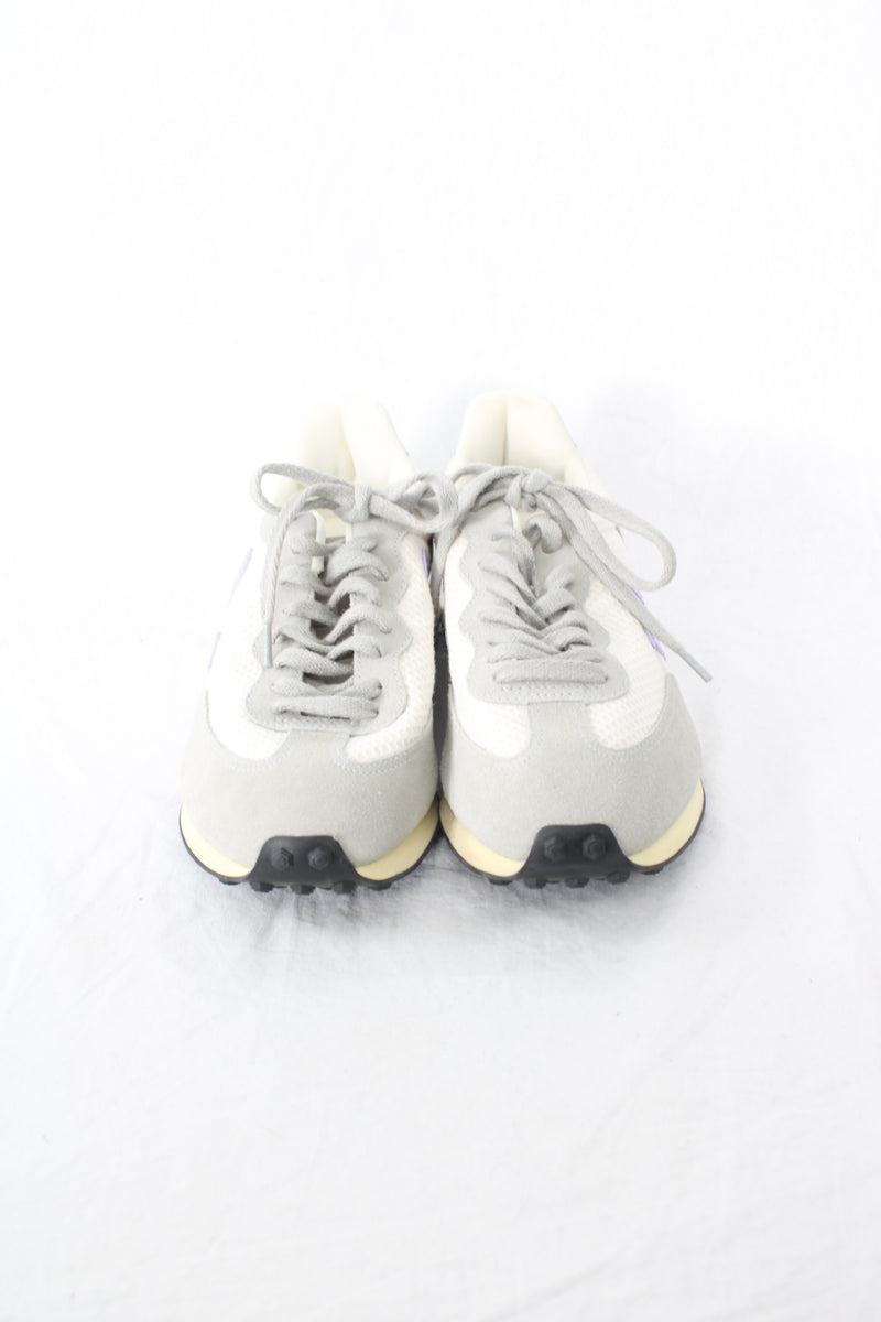 Veja - Chunky Sneakers
