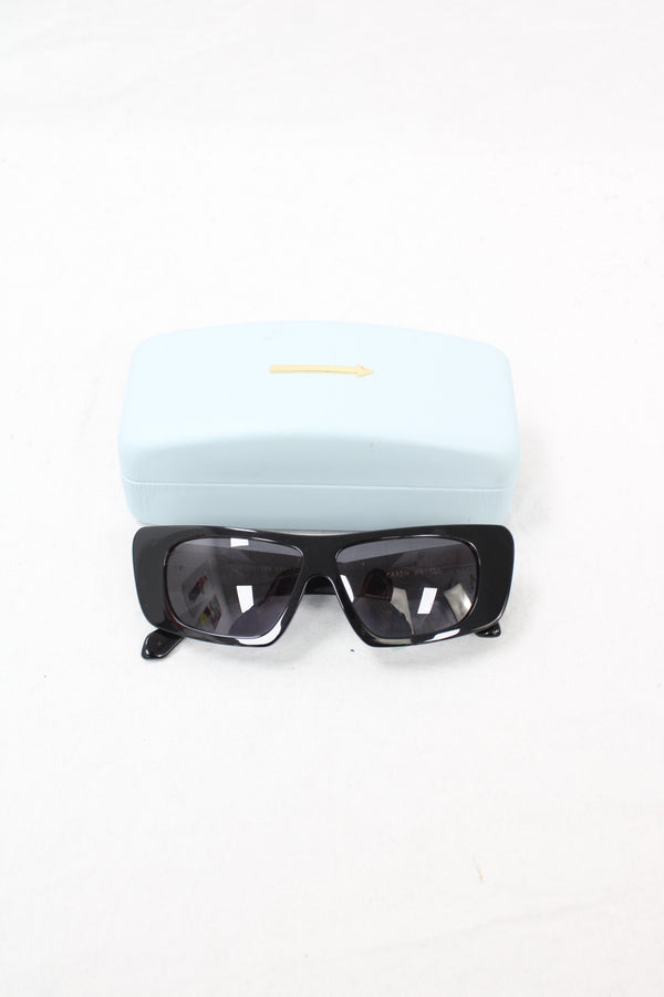 Karen Walker - Obsidian Sunglasses
