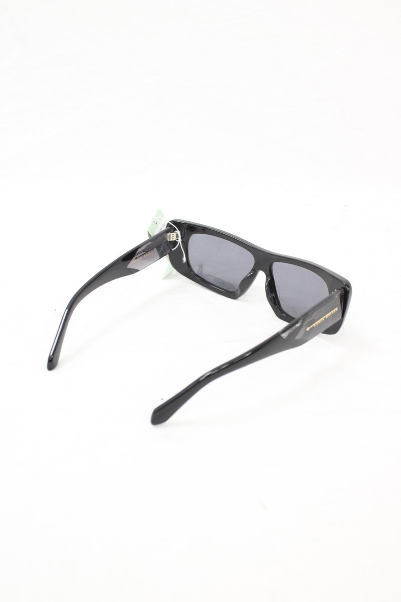 Karen Walker - Obsidian Sunglasses