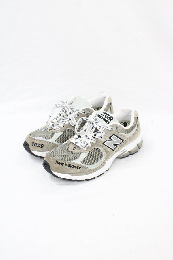 New Balance - 2002R Sneakers
