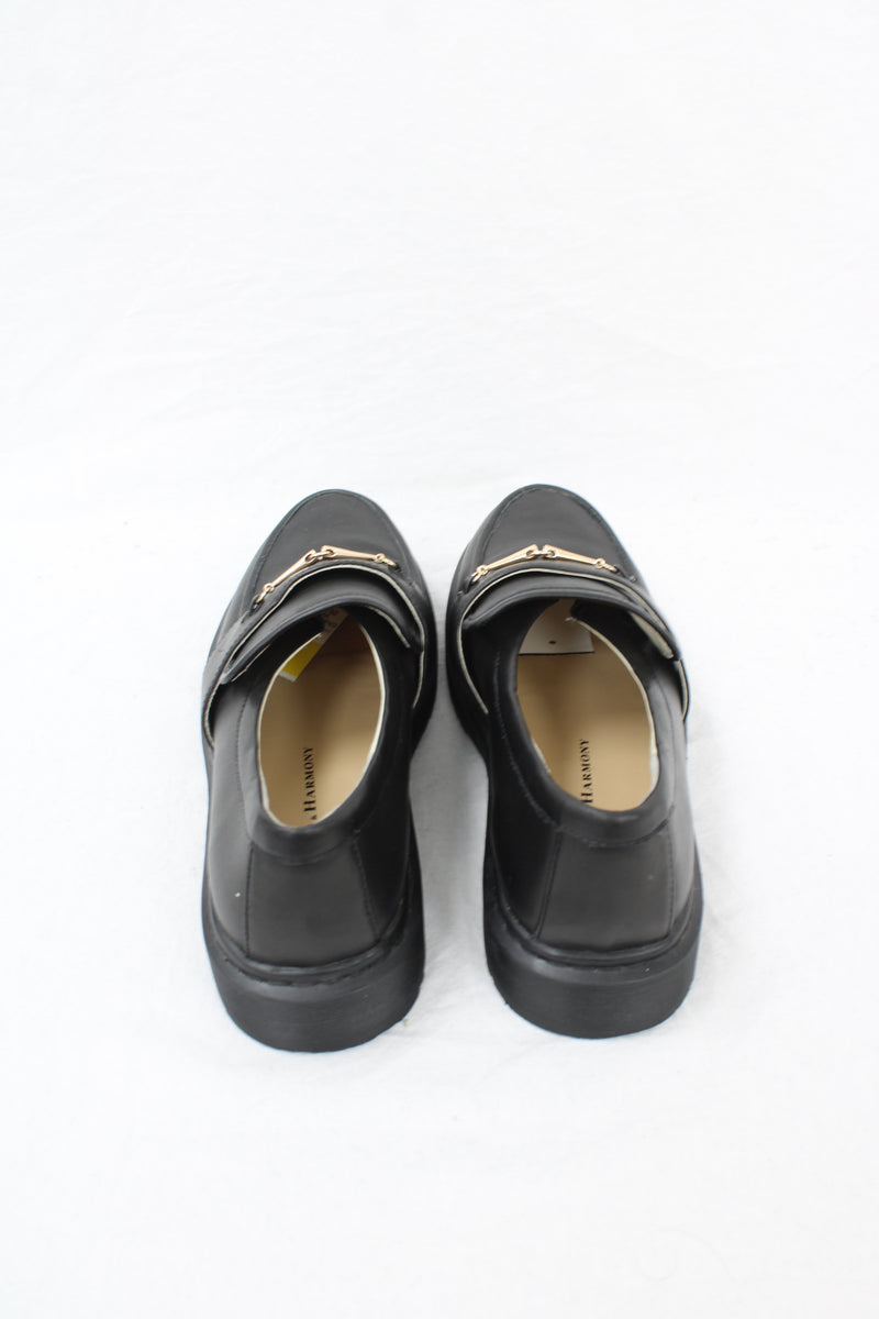 Chaos & Harmony - Gold Bar Loafers