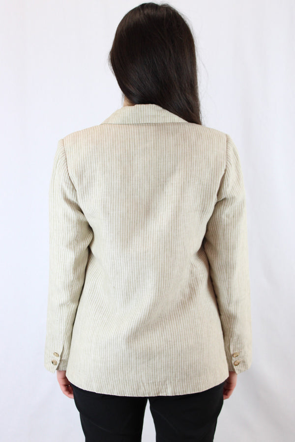 Ruby - Kona Linen Blazer