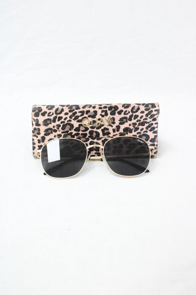 Quay - Jezabell Sunglasses