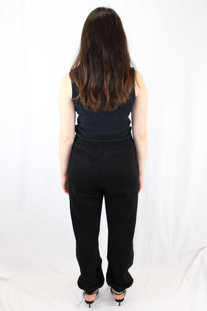 LPA - Caitlin Pant