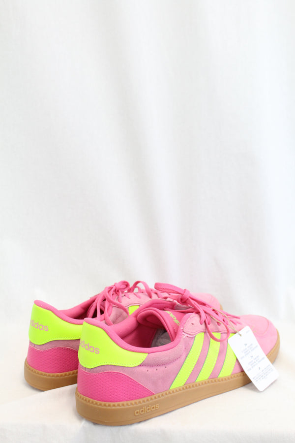 Adidas - 'Breaknet Sleek' NWT