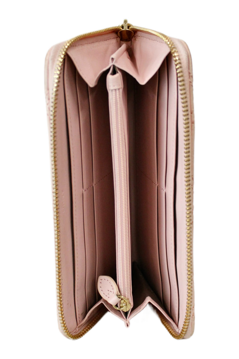 DKNY - Quilted Leather Wallet