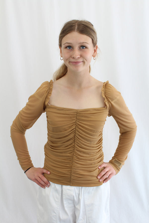 Fayt - Ruched Long Sleeve