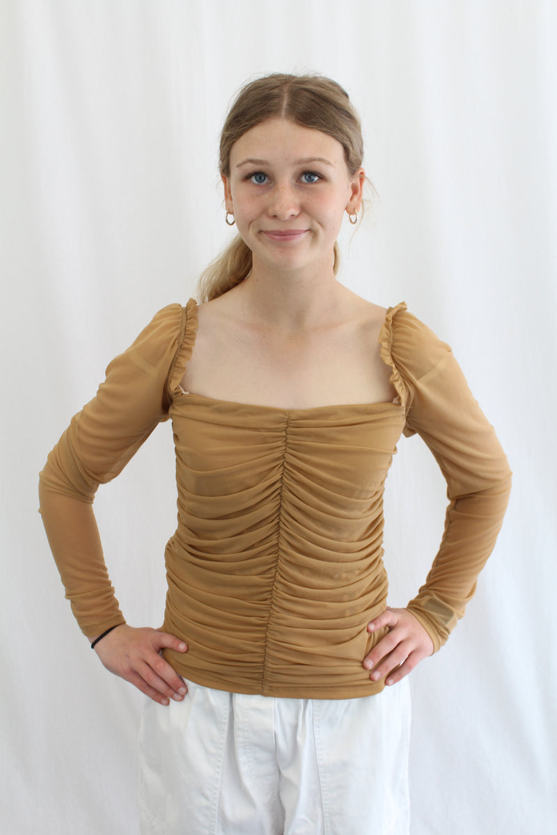 Fayt - Ruched Long Sleeve