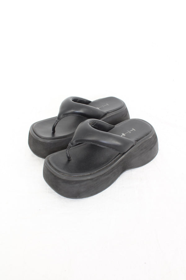 ITNO (In The Name Of) - Chunky Platform Thongs