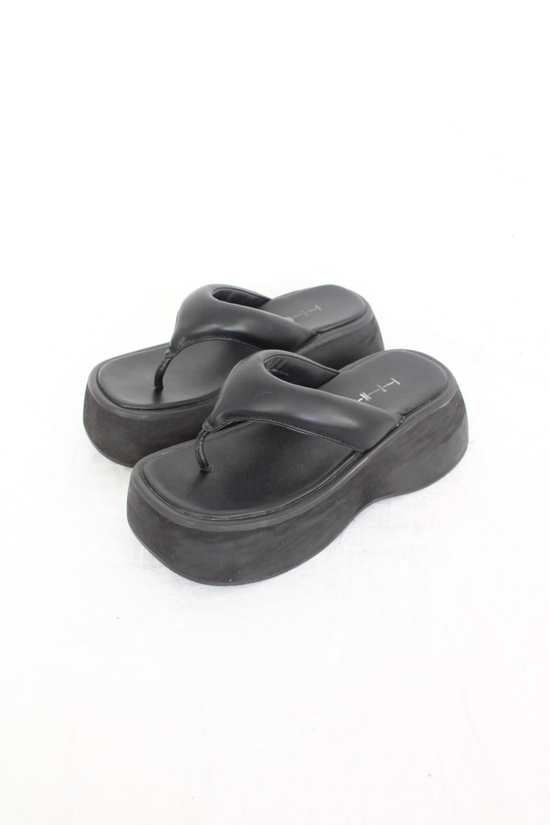 ITNO (In The Name Of) - Chunky Platform Thongs