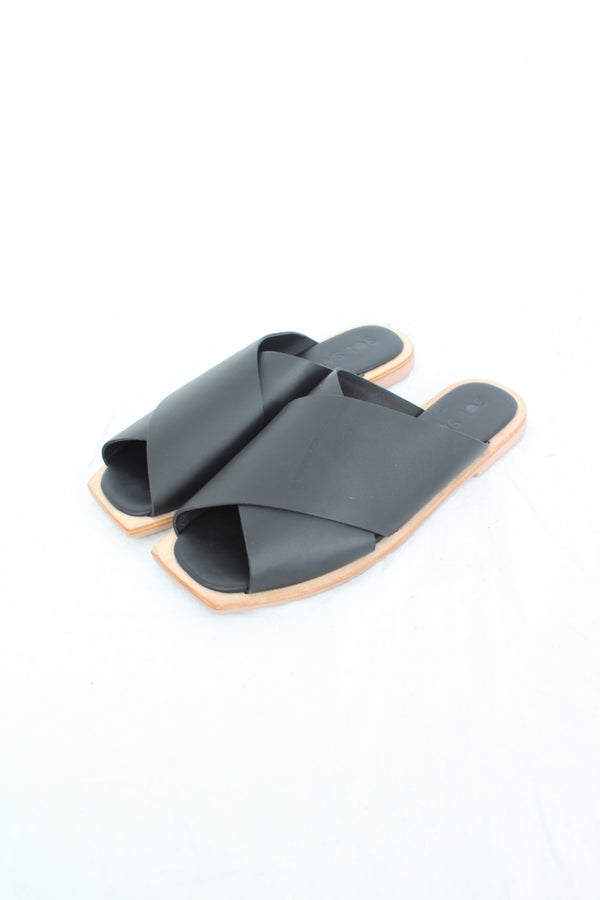 Sol Sana - Criss Cross Slides