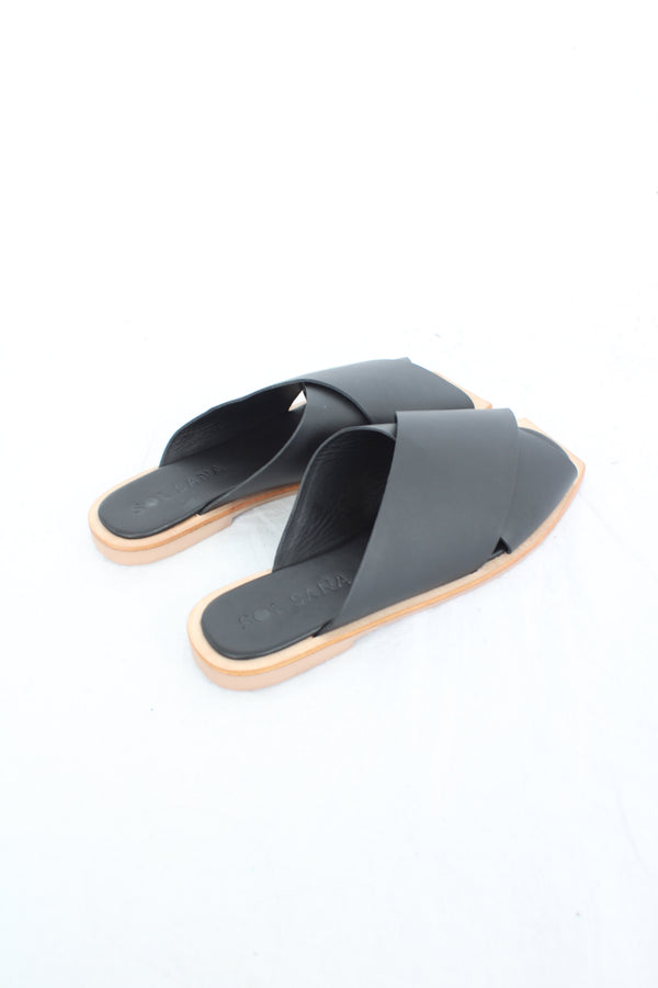 Sol Sana - Criss Cross Slides