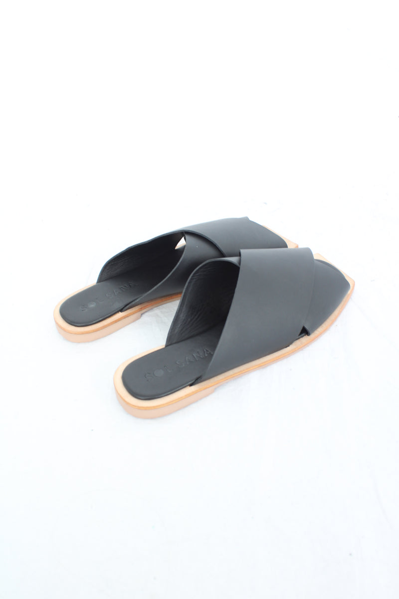 Sol Sana - Criss Cross Slides