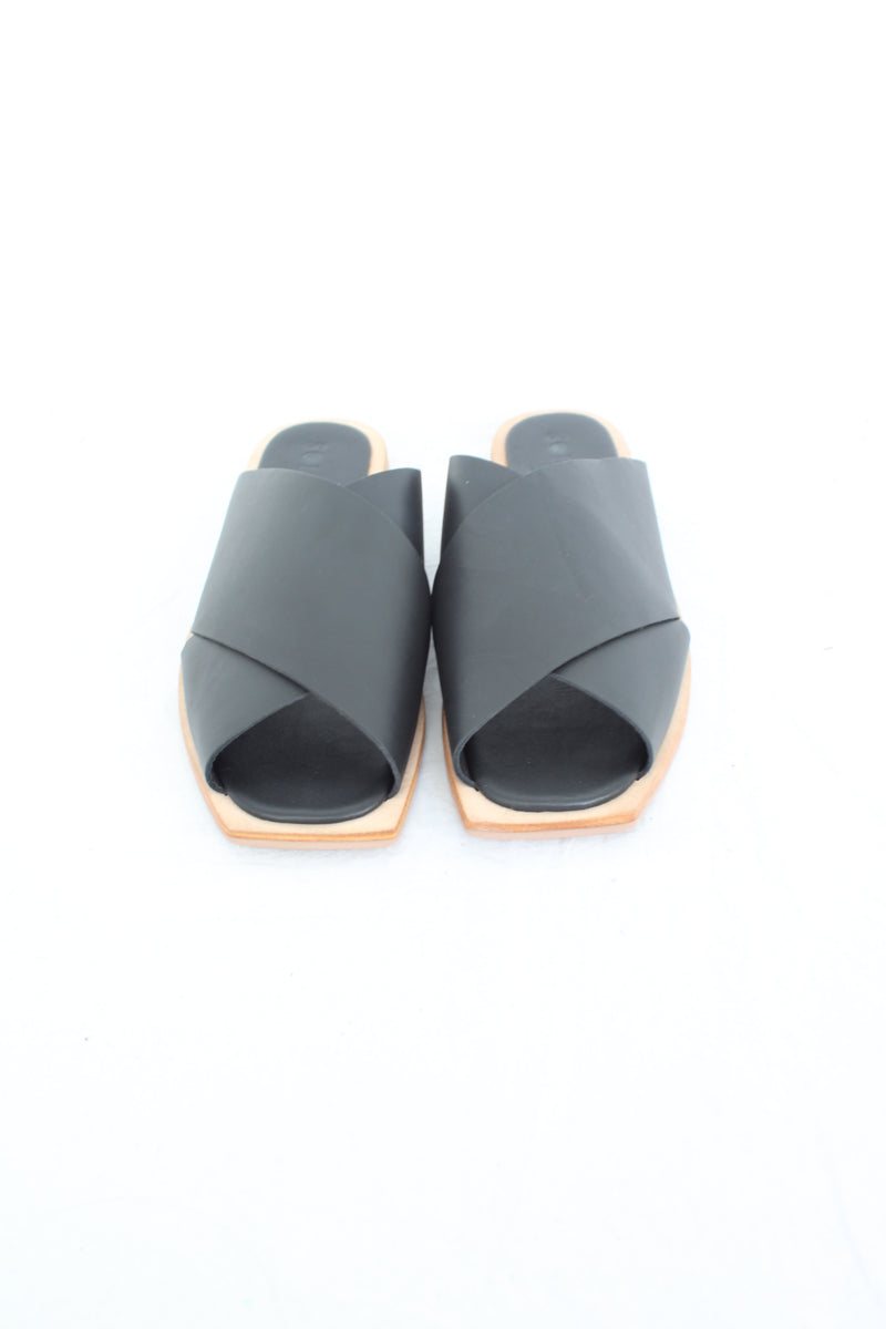 Sol Sana - Criss Cross Slides