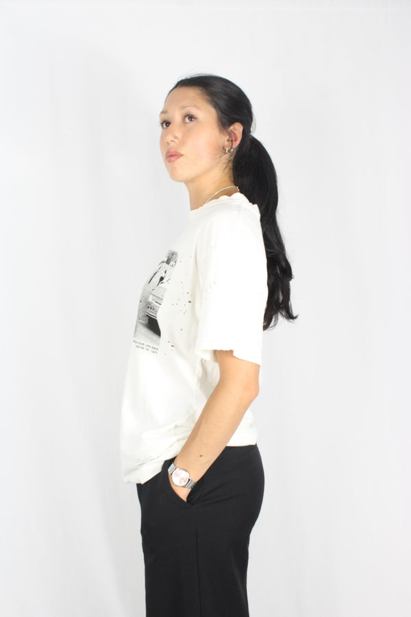 Satisfy - Distressed Willie Nelson Tee