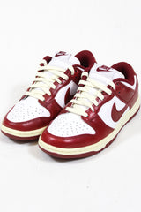 Nike - Dunk Lows