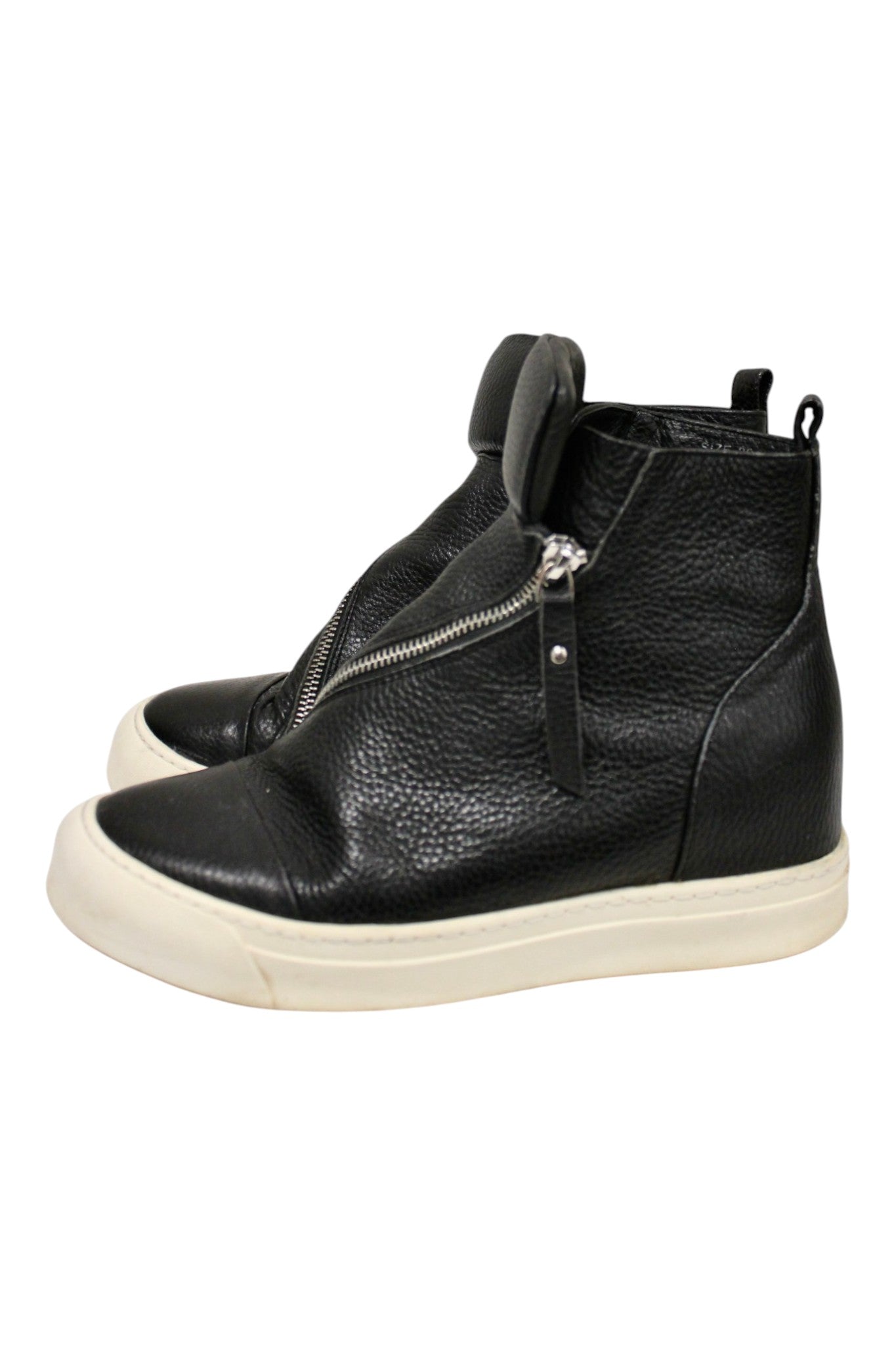 Moochi - Leather High Top Sneakers
