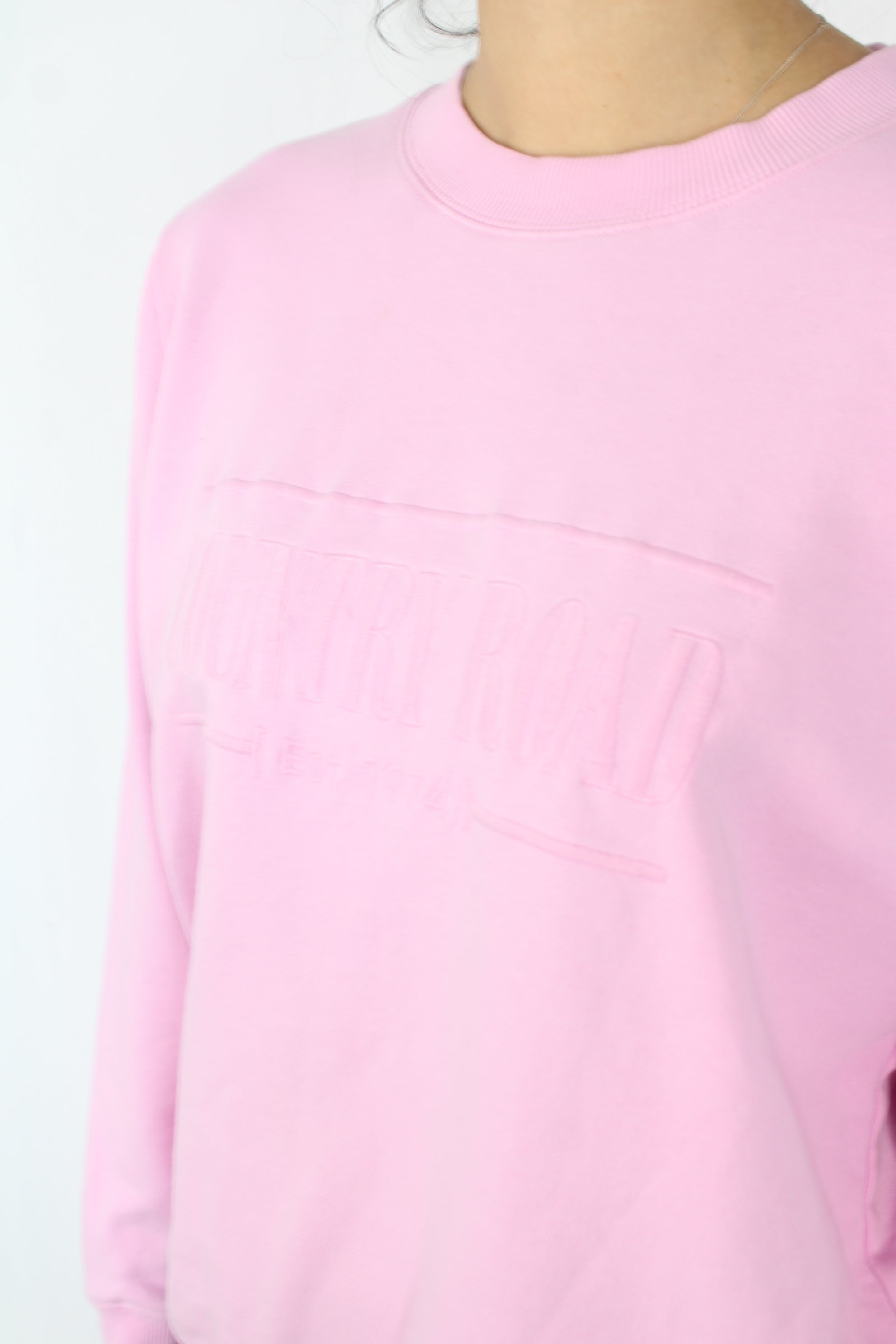Country Road - Pink Heritage Crewneck