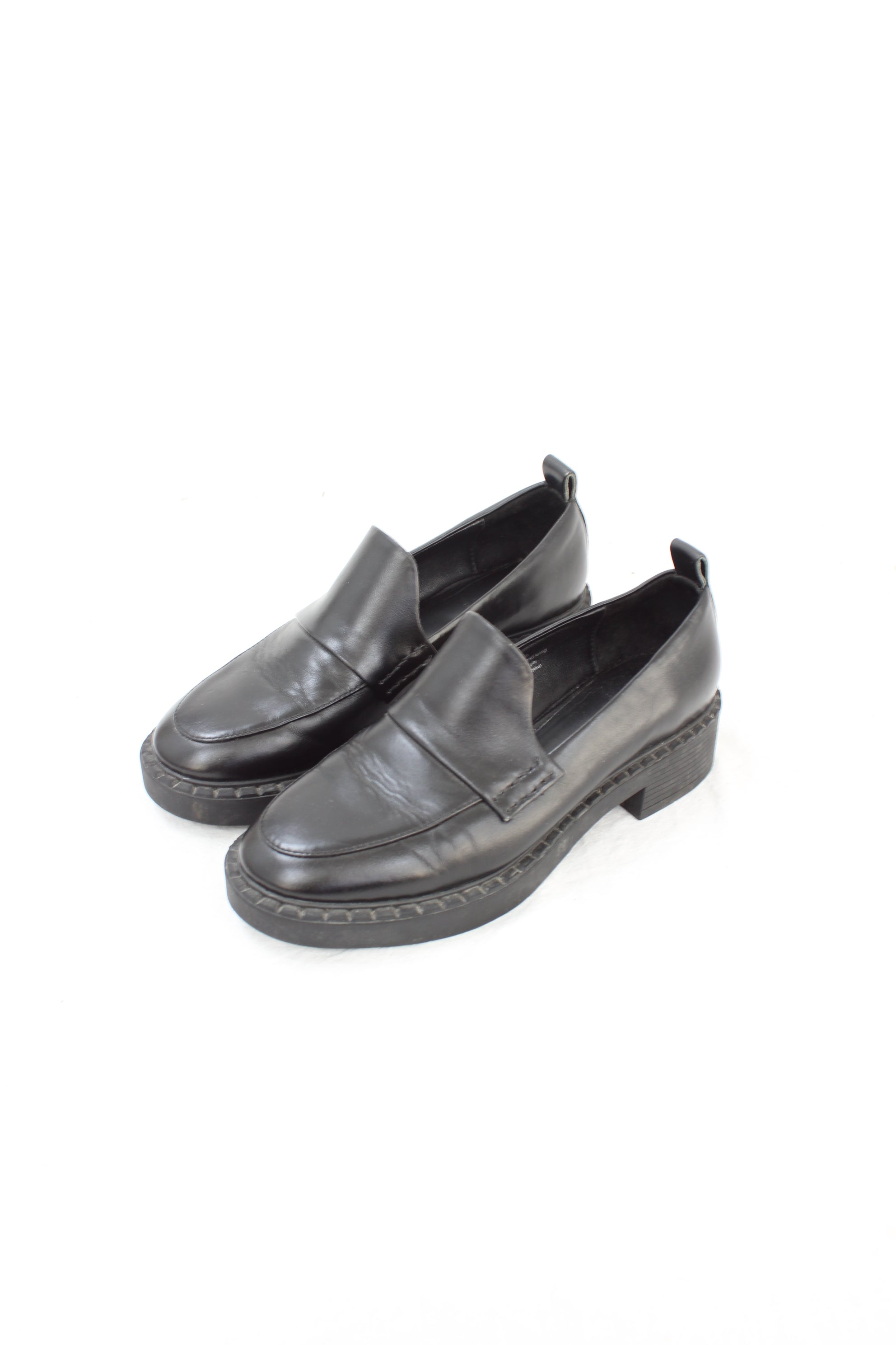 LA Tribe - Chunky Black Loafers