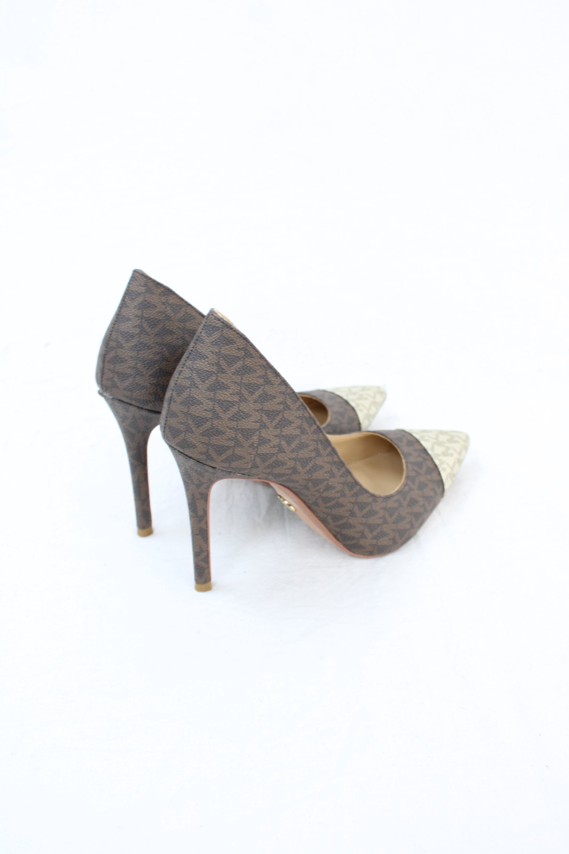 Michael Kors - Keke Monogram Pumps