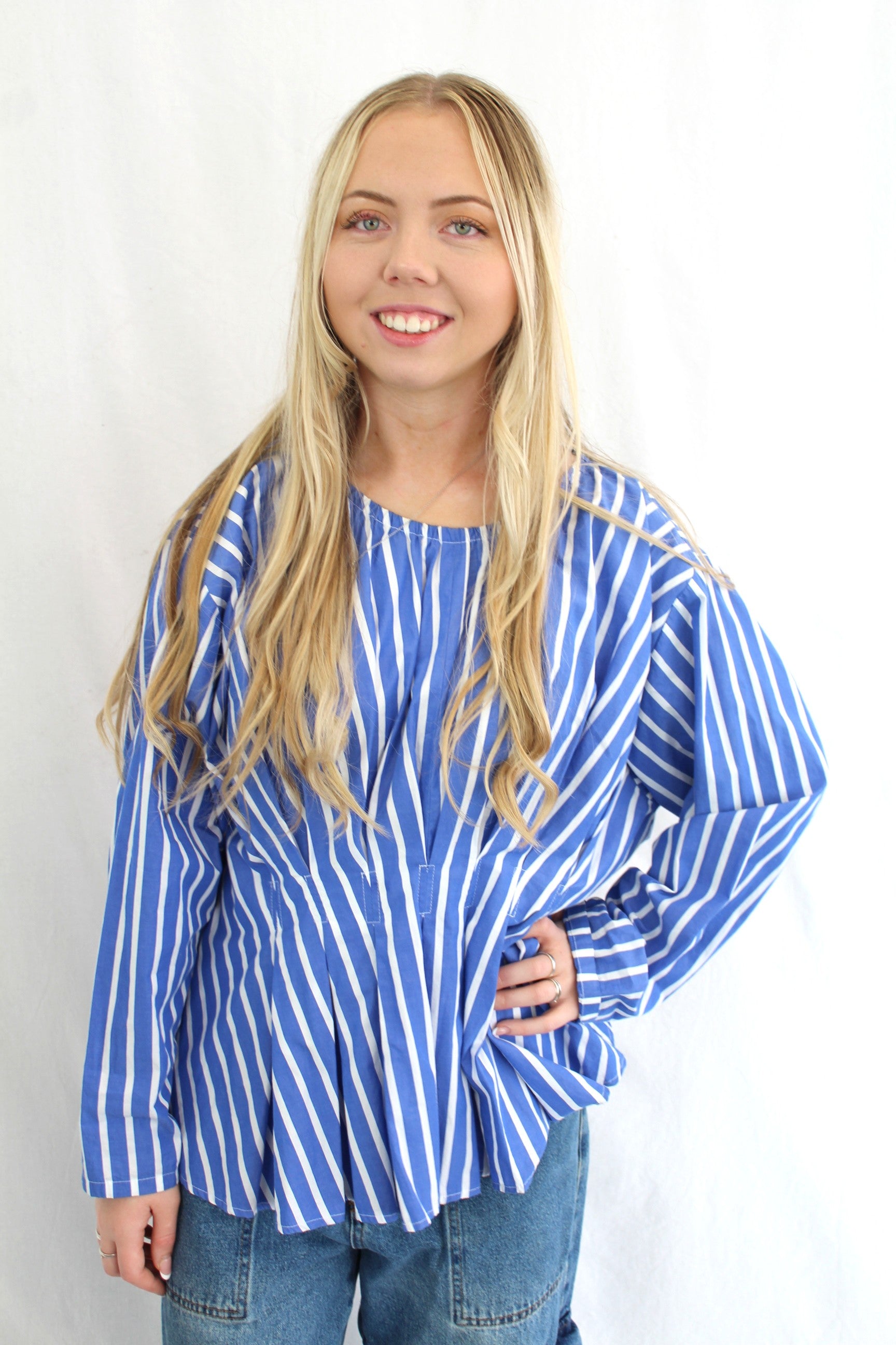Gregory - Pleat Waist Long Sleeve
