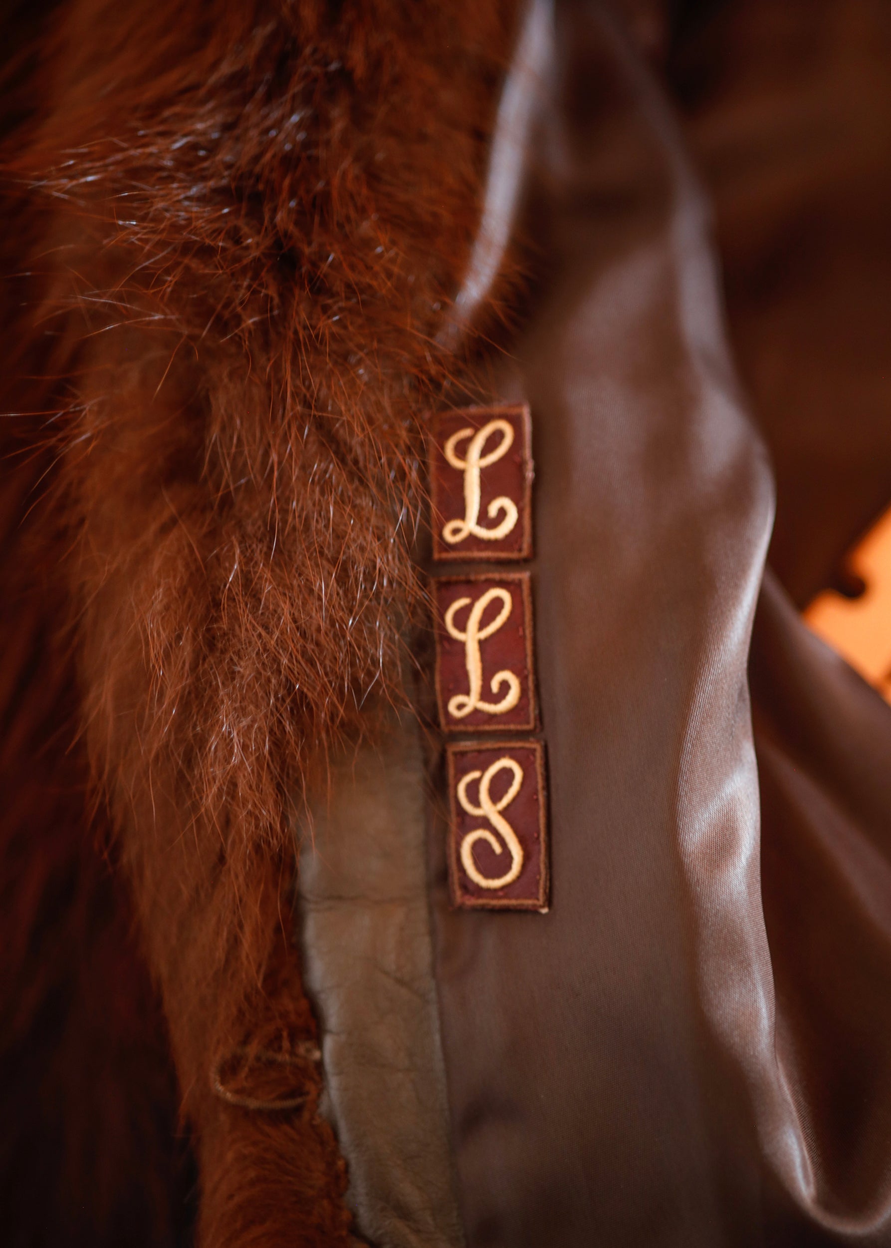 Hudon's Bay Company - Fur coat