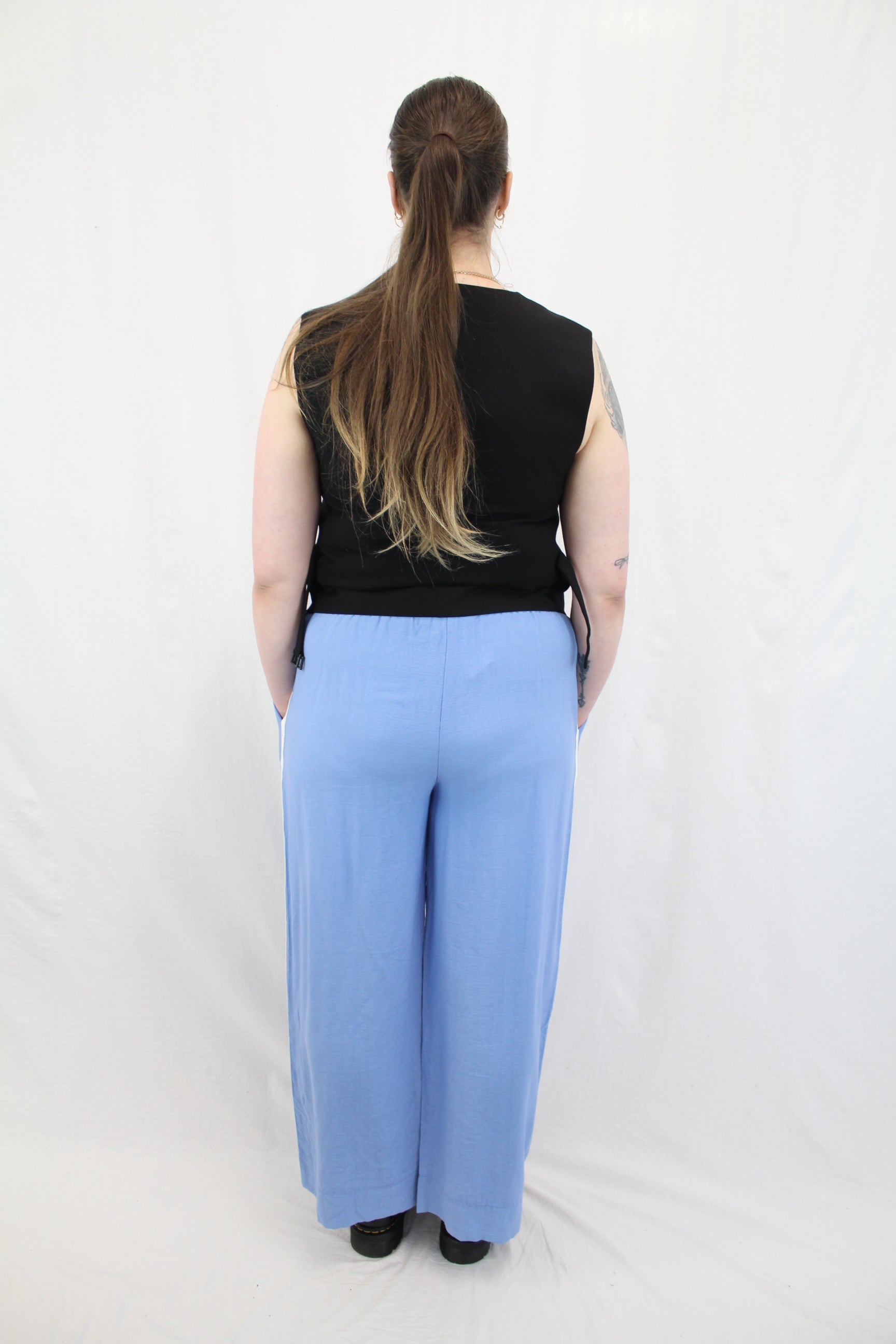 Moke - Wide Leg Pant