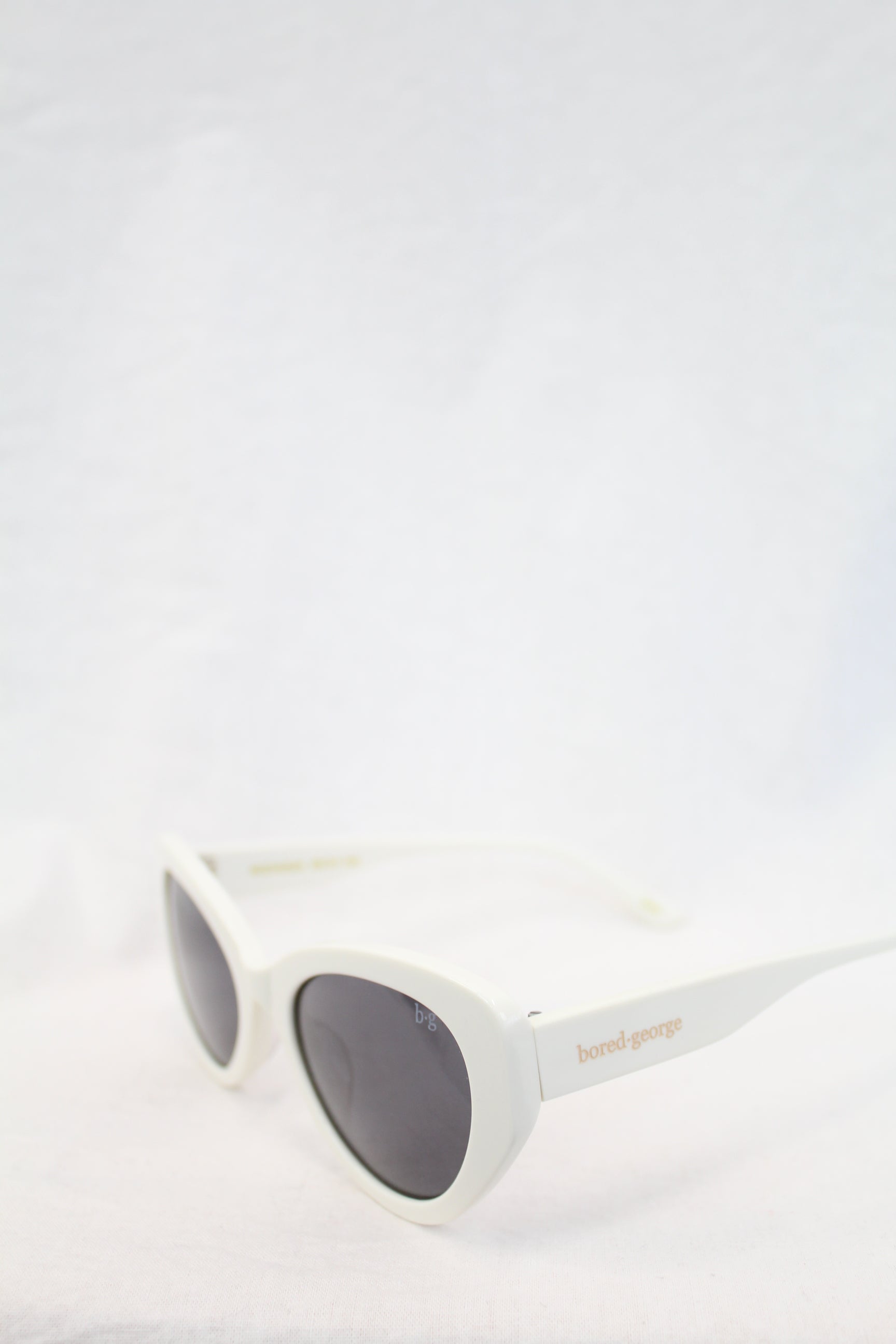 Bored George - Cateye Sunnies