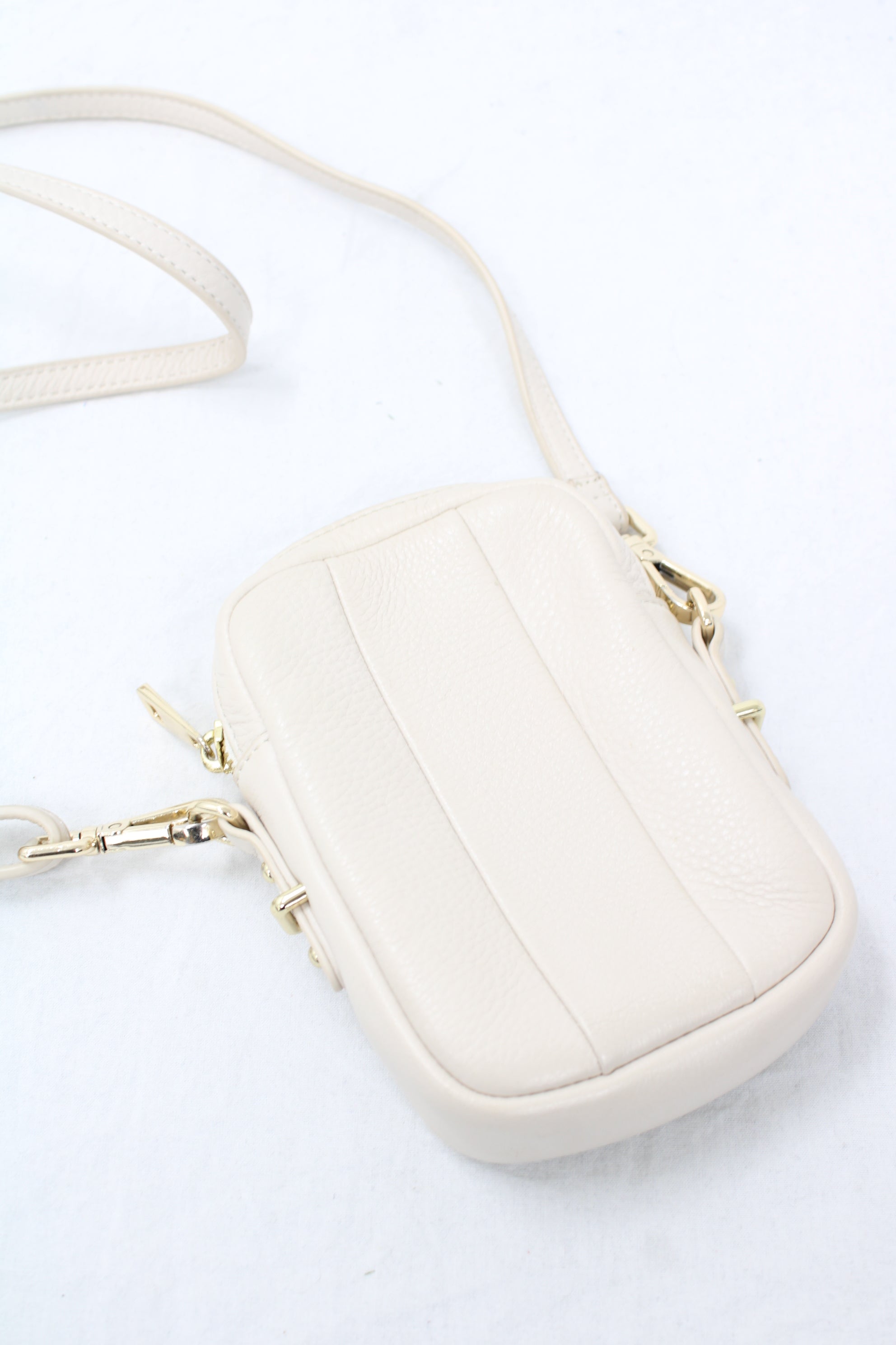 Isabella Anselmi - Leather Crossbody Bag
