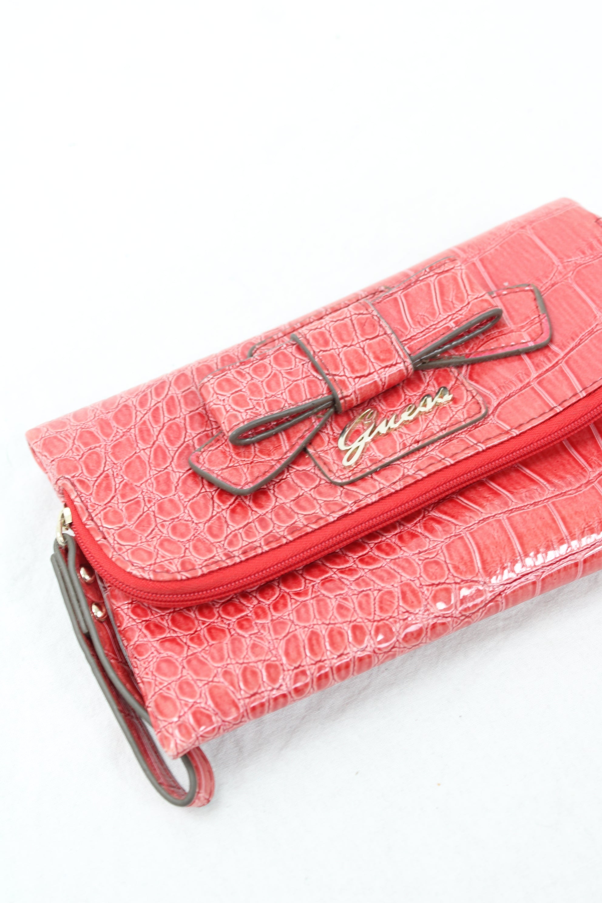 Guess - Croc Bow Wristlet