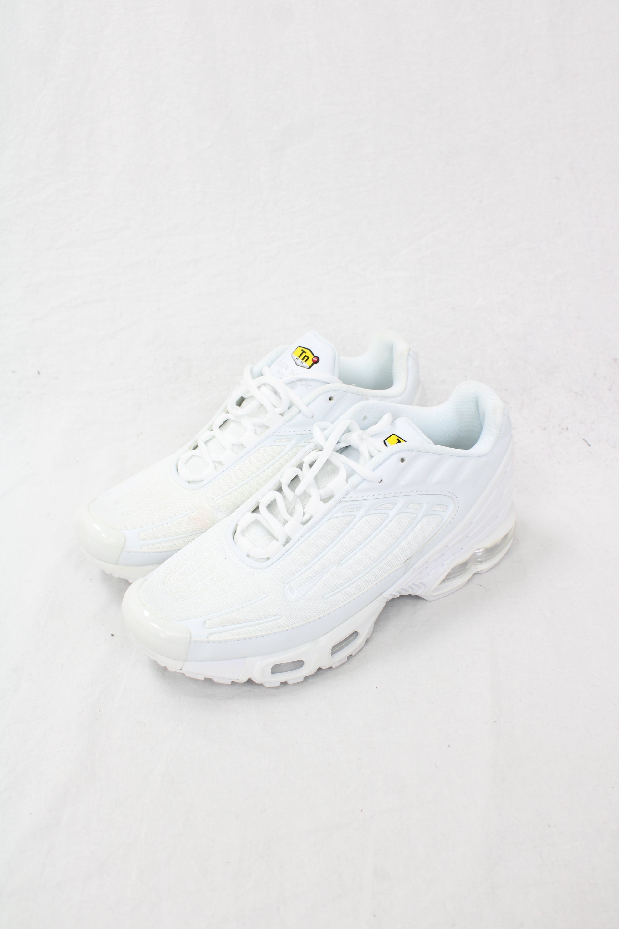 Nike - Air Max TN Plus 3 Triple White Sneakers