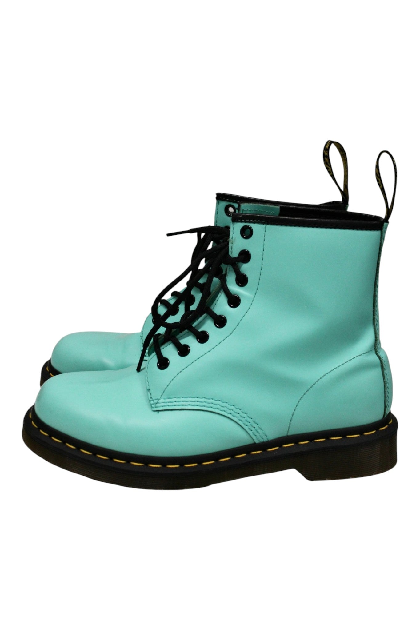 Dr. Martens - 8 Eyelet Boots