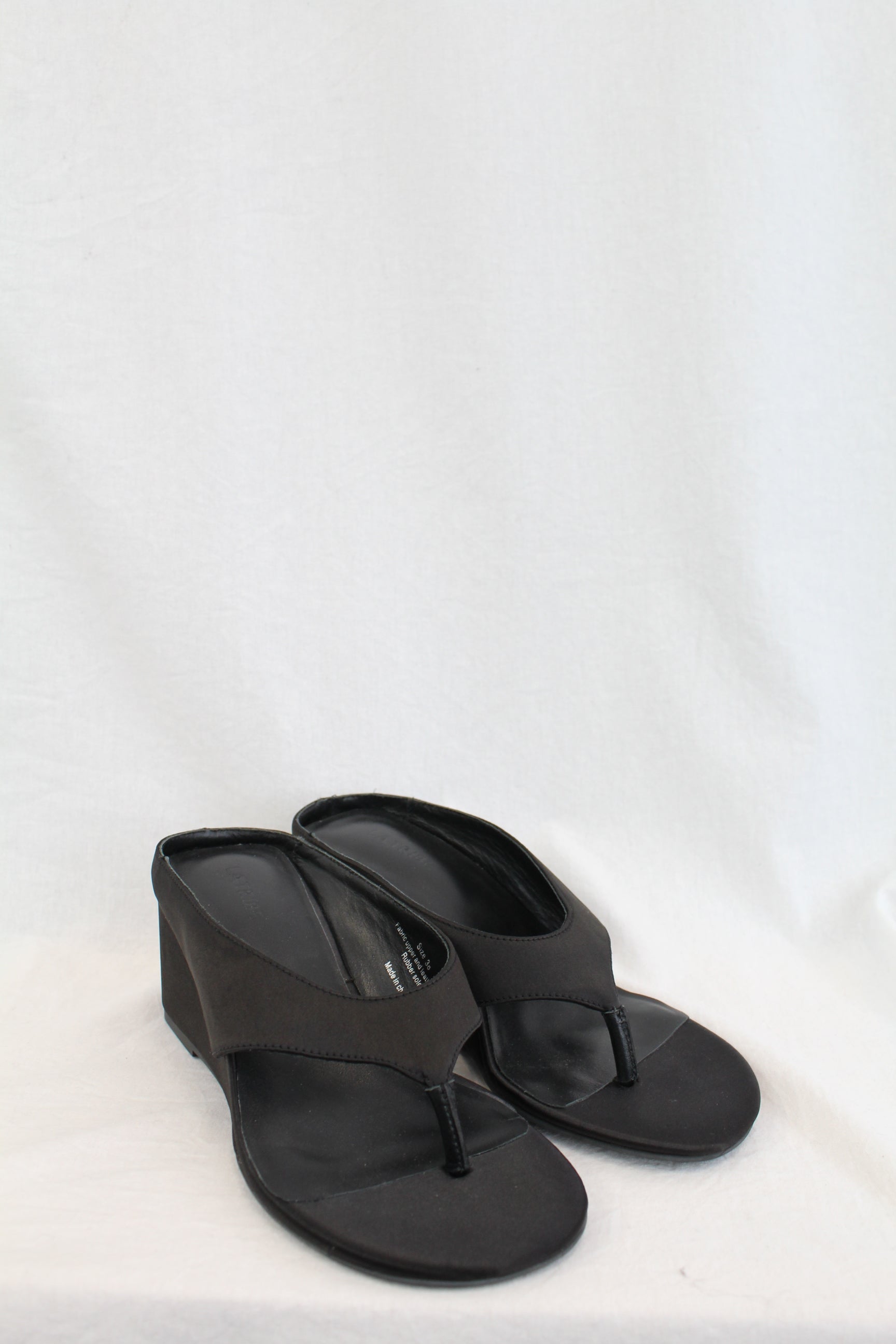 La Tribe - Satin Wedged Sandal