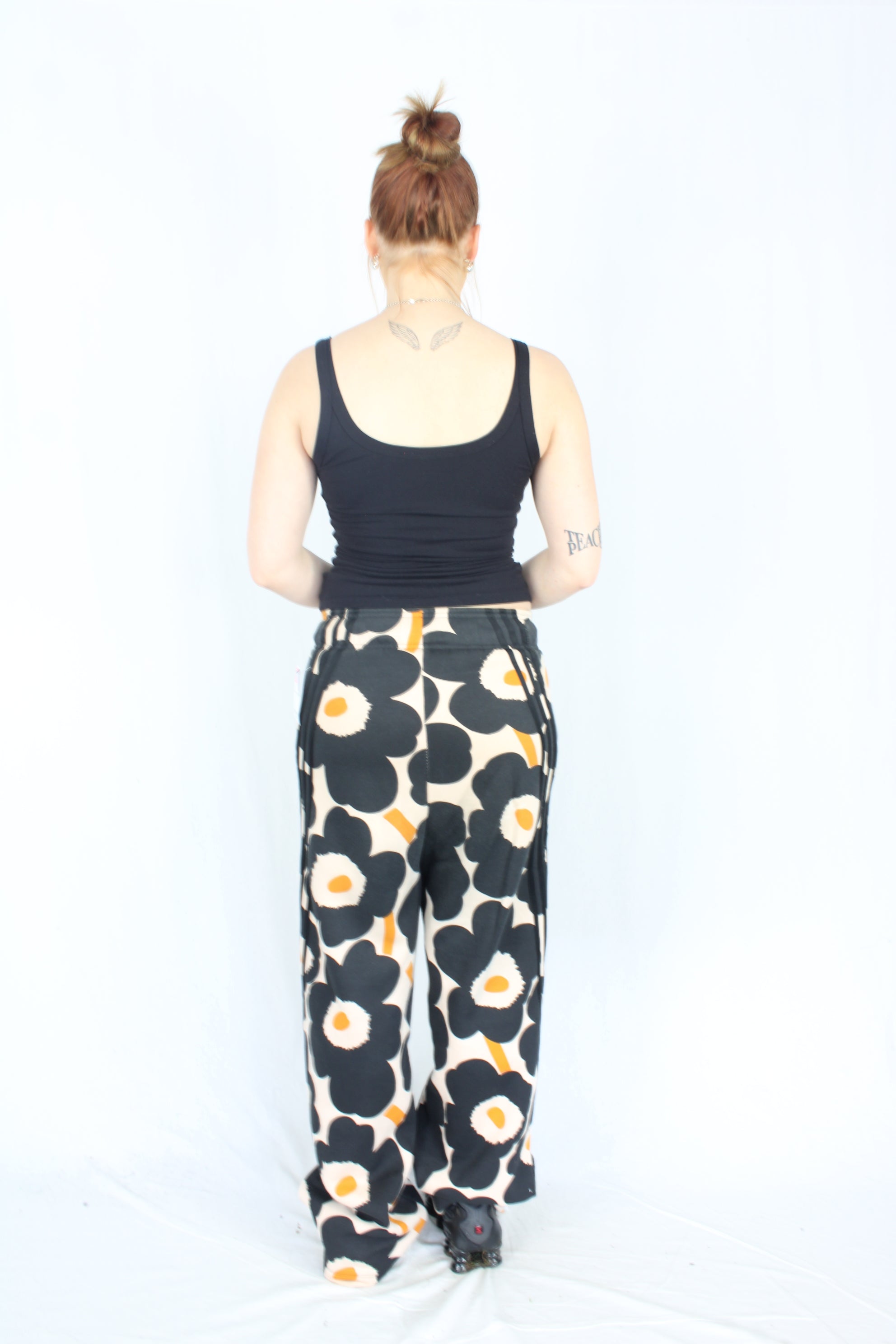 Adidas x Marimekko - Flower Sweatpants