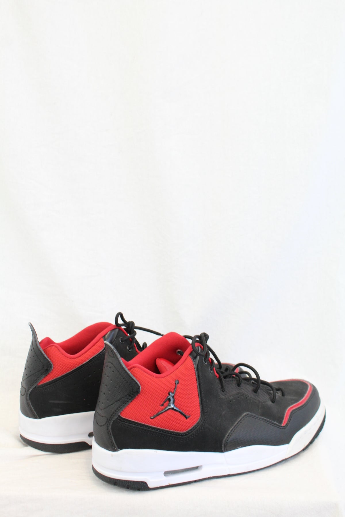 Air Jordan - Courtside Sneaker