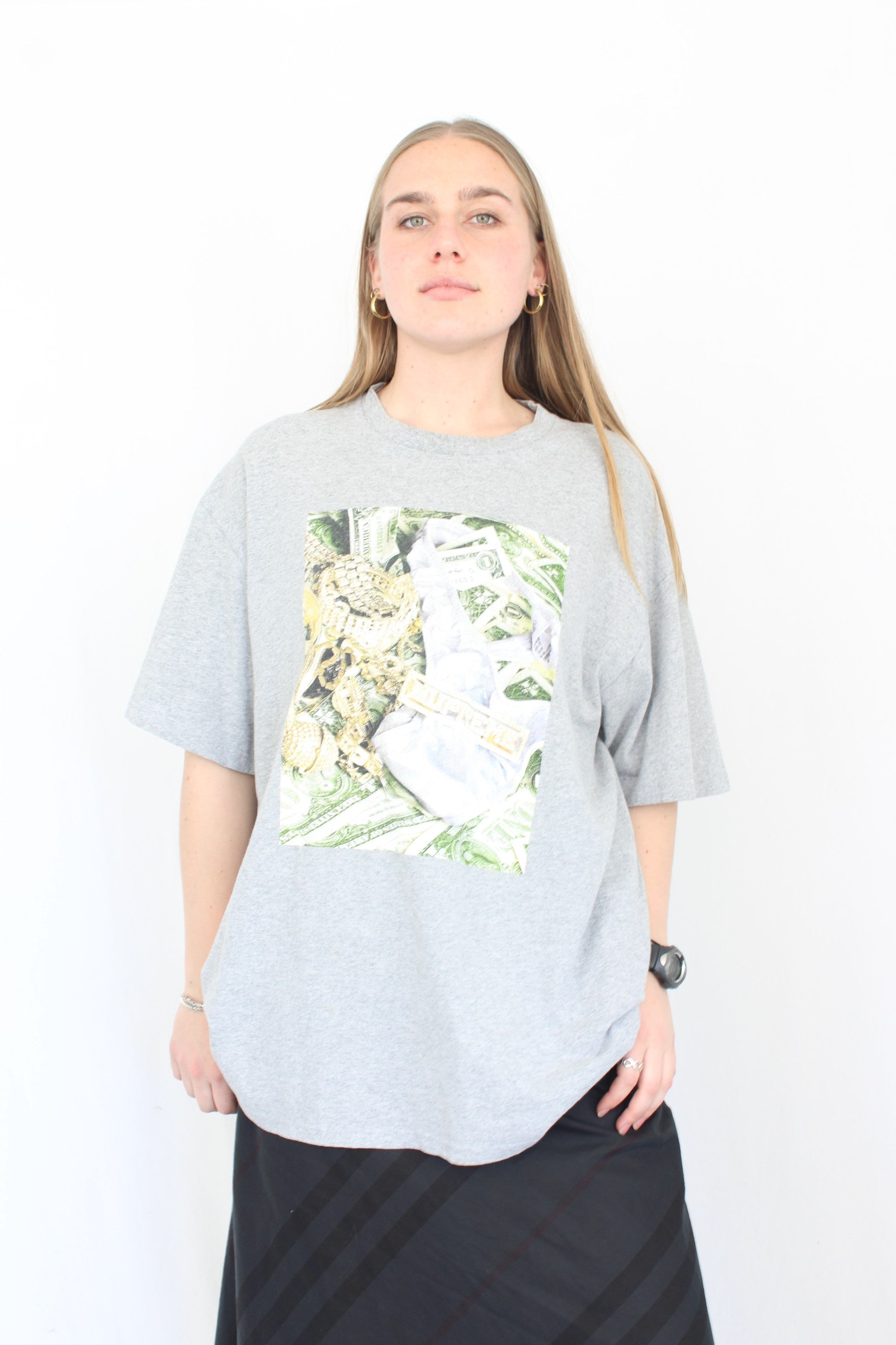 Supreme - Cash Tee
