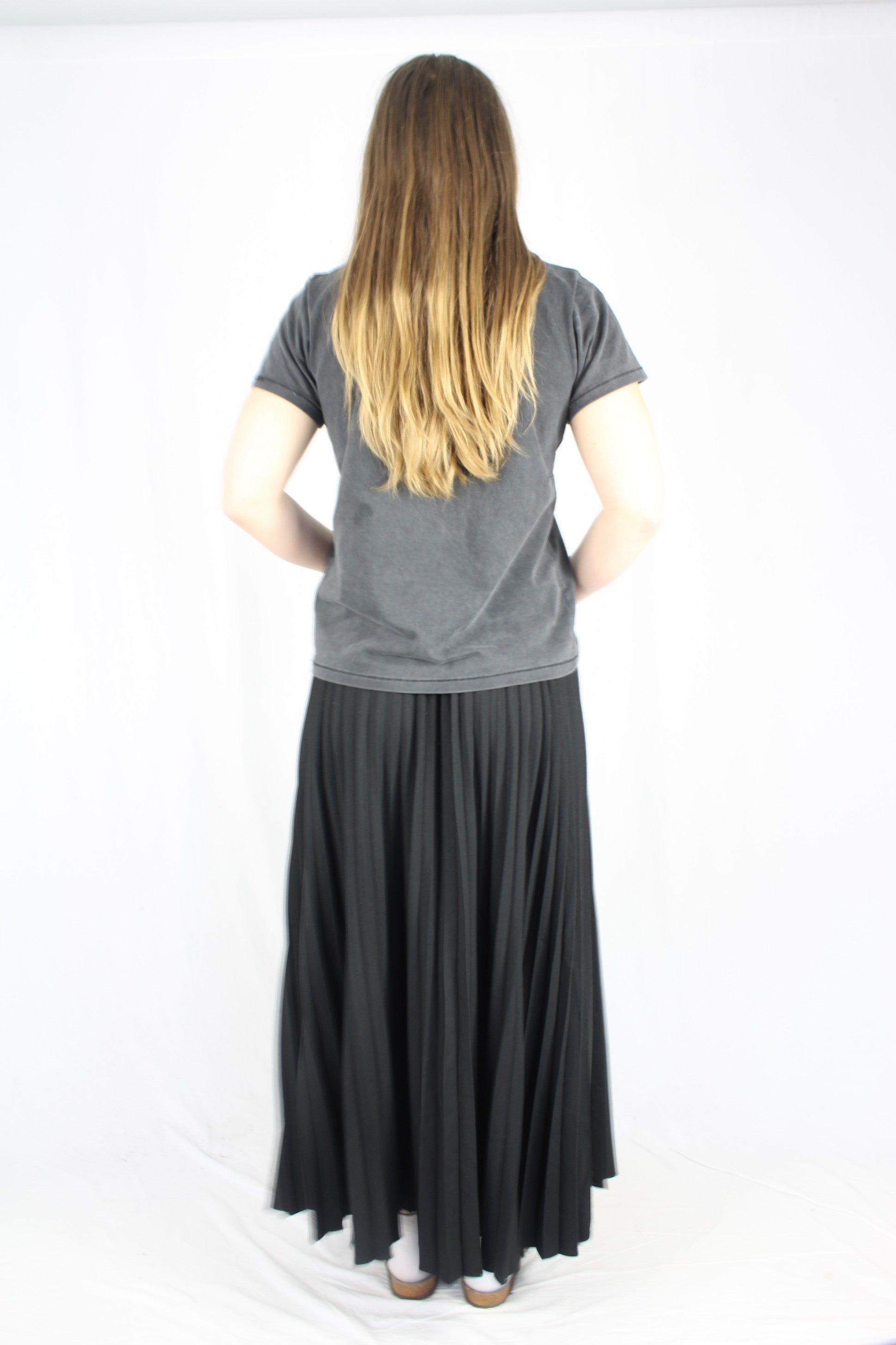 Karen Walker - Flowy Pleat Skirt