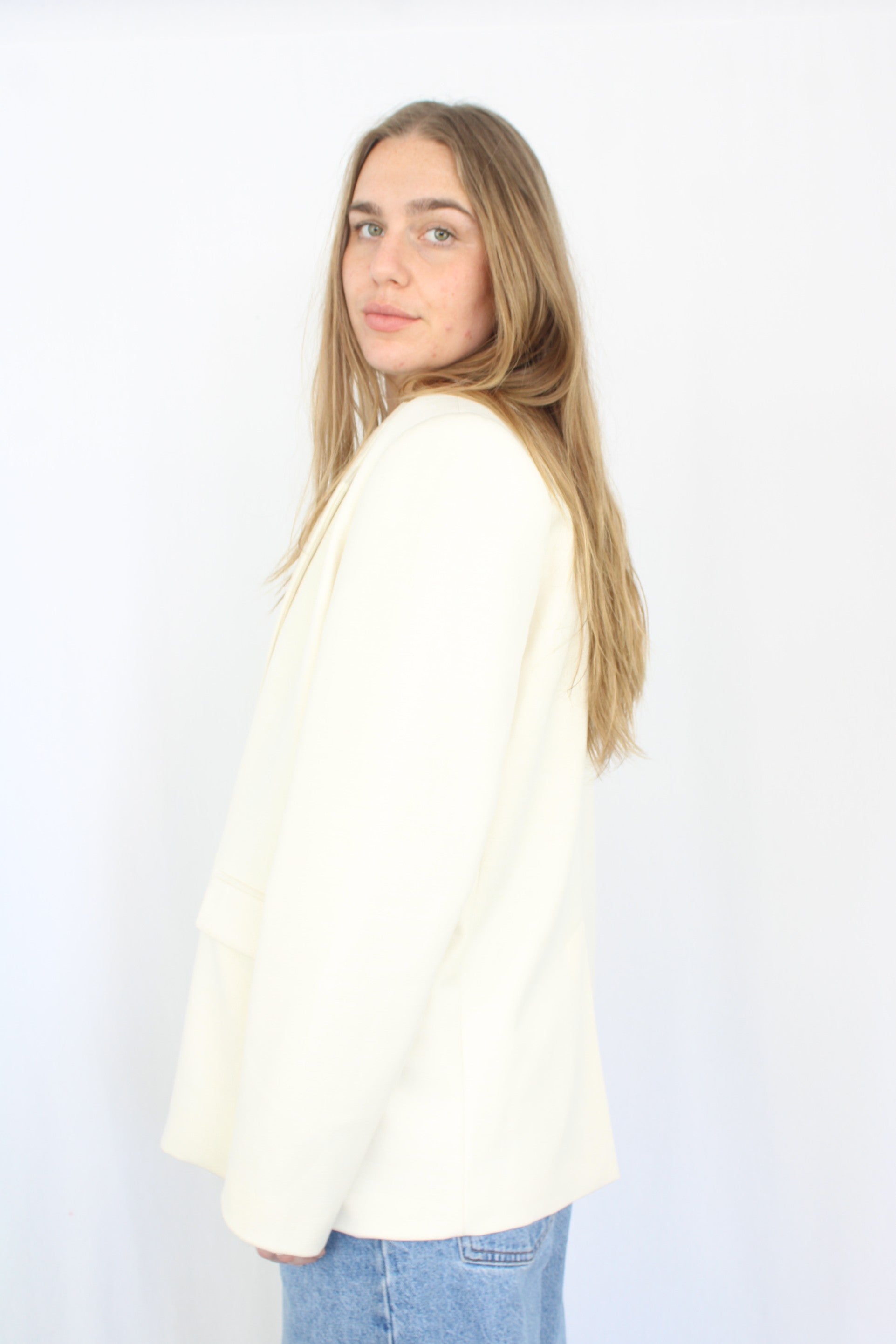 Moochi - Cream Everyday Blazer