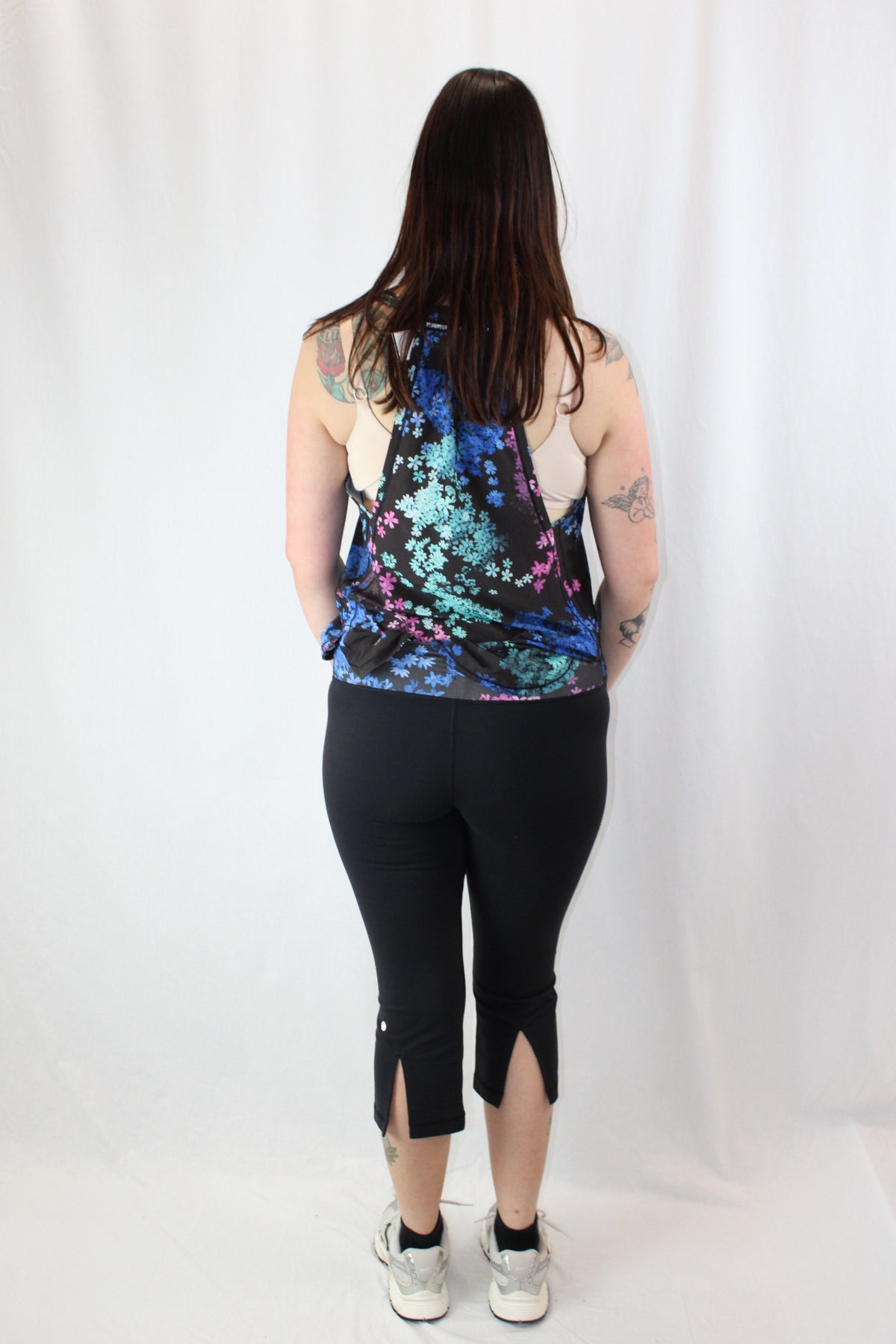 Lululemon - Gather & Crow Crop