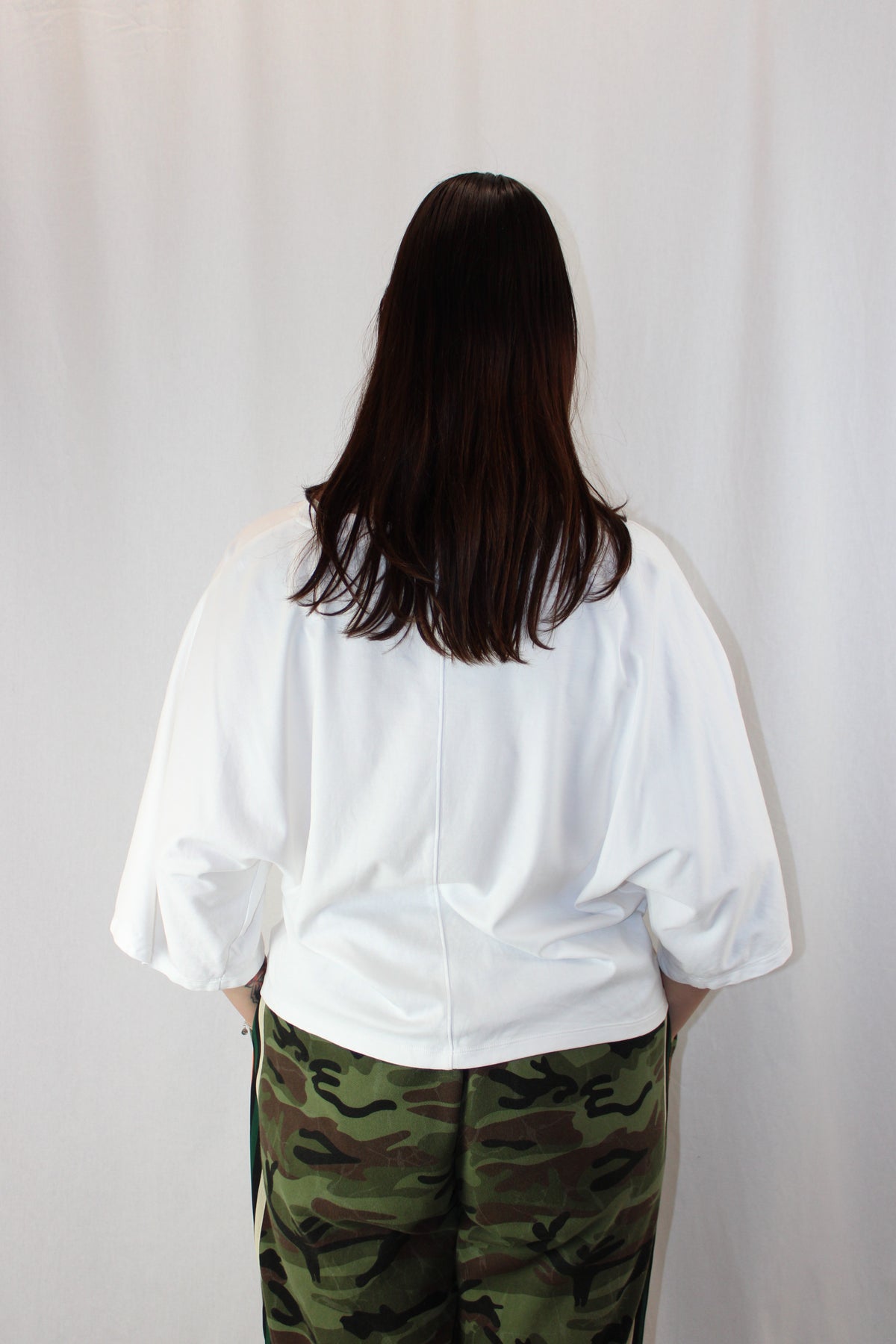 Moochi - Draft Tee