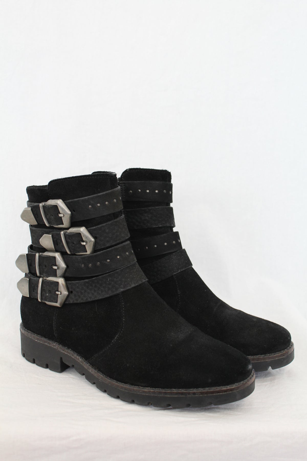 Martina Buraro - Buckle Ankle Boots