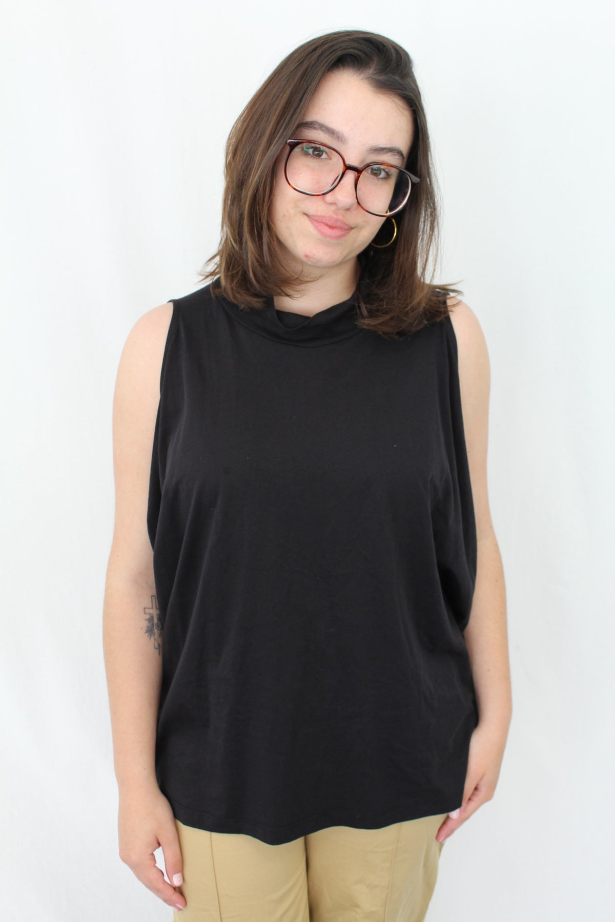 Taylor - Sleeveless Top